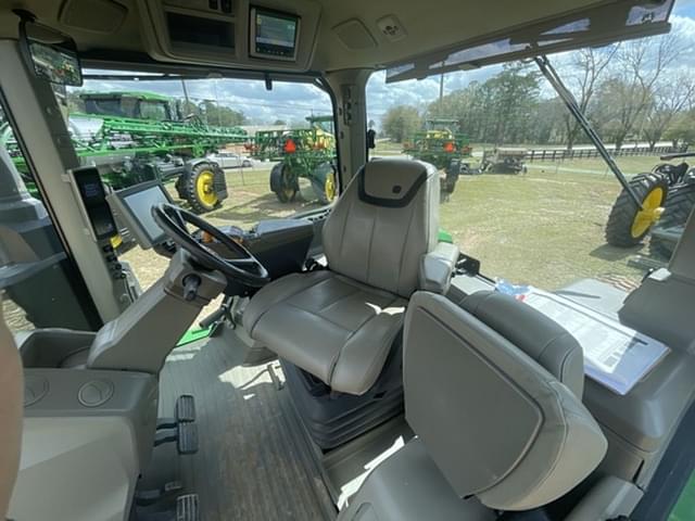 Image of John Deere 8R 280 equipment image 4