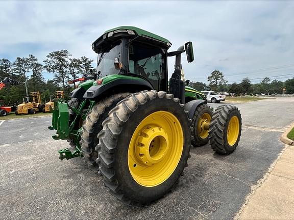 Image of John Deere 8R 310 equipment image 2