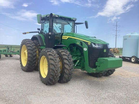 Main image John Deere 8R 310