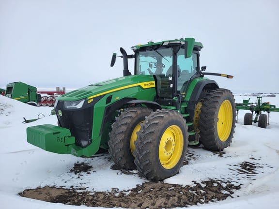 2020 John Deere 8R 310 Equipment Image0