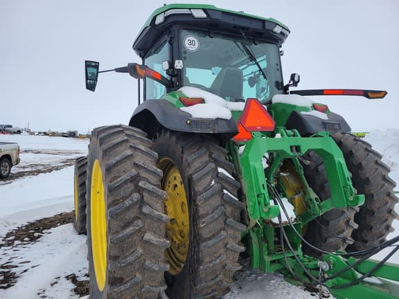 Image of John Deere 8R 310 equipment image 3
