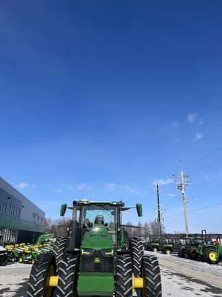 Image of John Deere 8R 310 equipment image 2