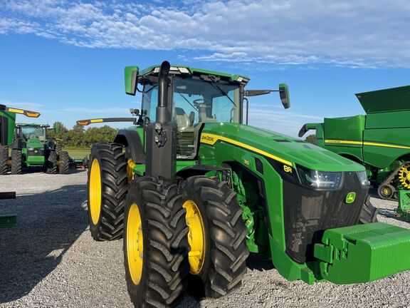 2020 John Deere 8R 310 Equipment Image0