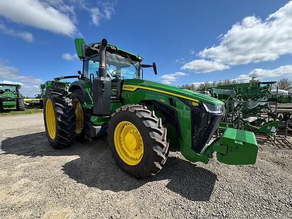 Image of John Deere 8R 310 equipment image 3