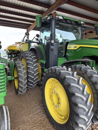 2020 John Deere 8R 310 Equipment Image0