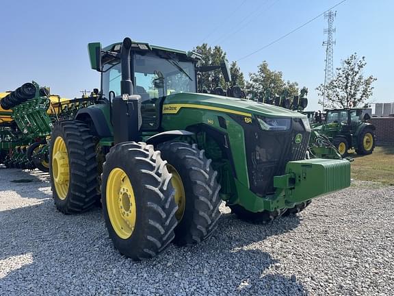 Image of John Deere 8R 340 equipment image 1