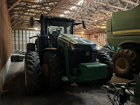 Image of John Deere 8R 340 equipment image 1