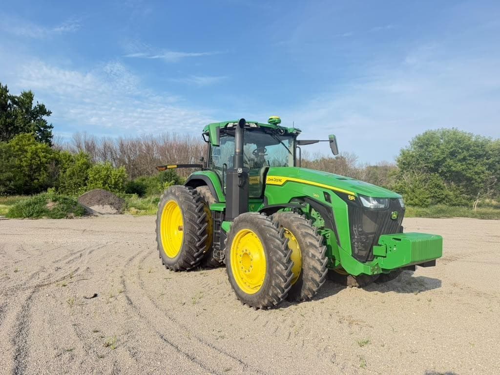 Image of John Deere 8R 340 Primary image