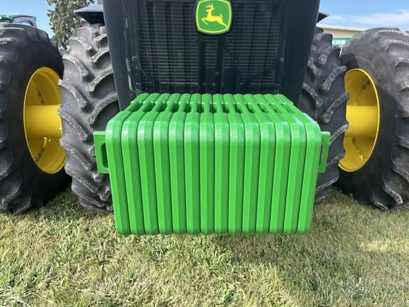 Image of John Deere 8R 340 equipment image 4