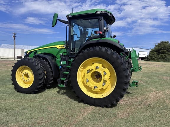 Image of John Deere 8R 340 equipment image 3