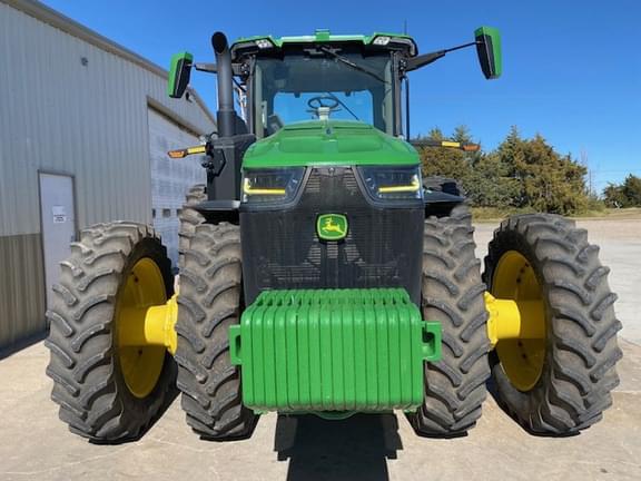 Image of John Deere 8R 340 equipment image 2