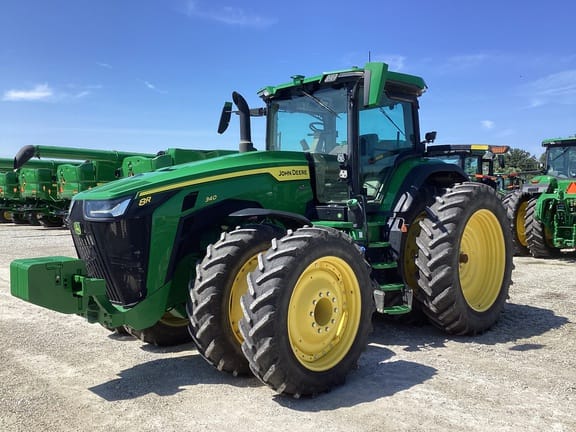 2020 John Deere 8R 340 Equipment Image0