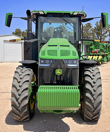 Image of John Deere 8R 340 equipment image 2