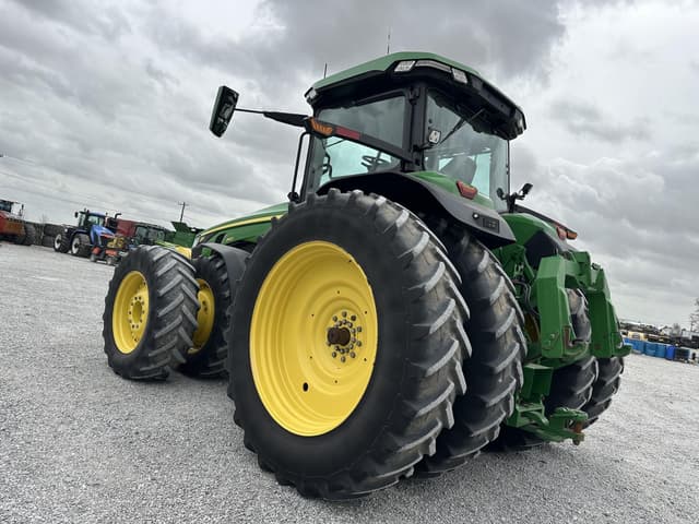 Image of John Deere 8R 340 equipment image 4