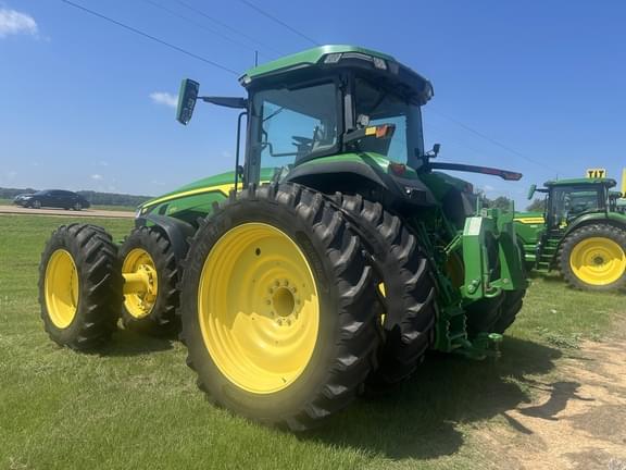 Image of John Deere 8R 370 equipment image 1