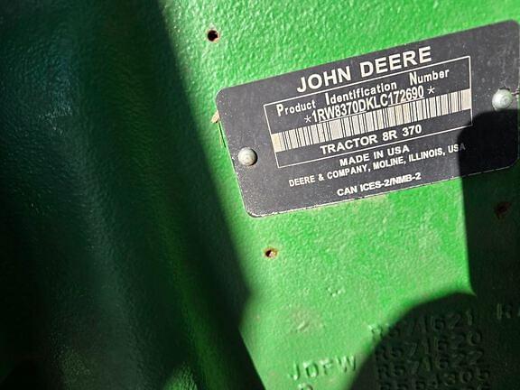 Image of John Deere 8R 370 equipment image 4