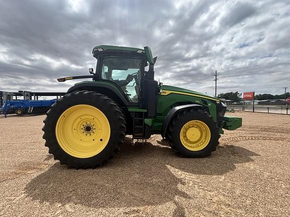 Image of John Deere 8R 370 equipment image 2