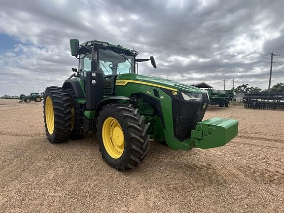 Image of John Deere 8R 370 equipment image 1