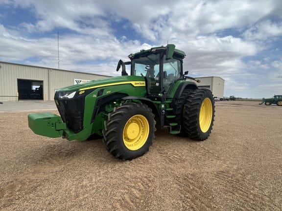 2020 John Deere 8R 370 Equipment Image0
