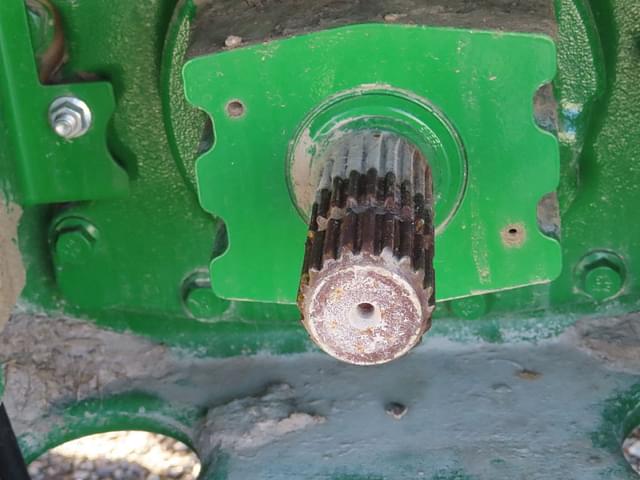 Image of John Deere 8R 370 equipment image 3