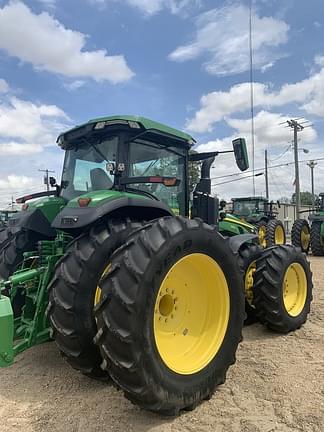 Image of John Deere 8R 370 equipment image 4