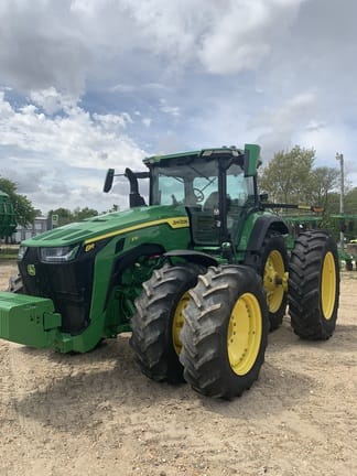 2020 John Deere 8R 370 Equipment Image0