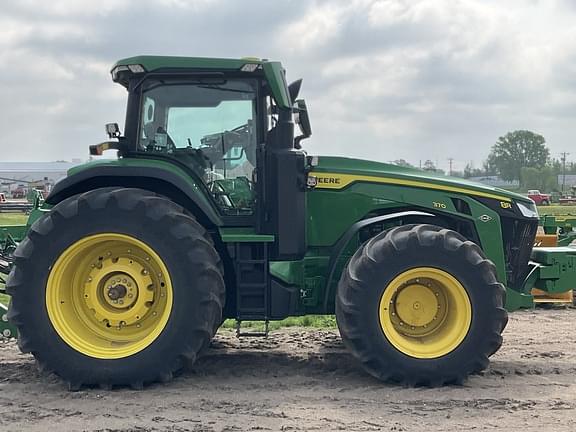 Image of John Deere 8R 370 equipment image 1