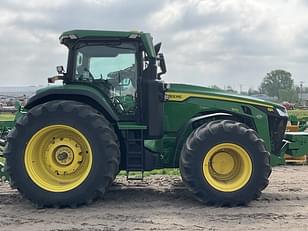 Main image John Deere 8R 370 0