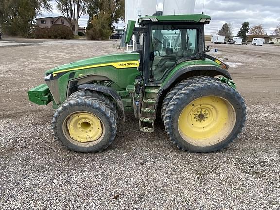 Image of John Deere 8R 370 equipment image 2