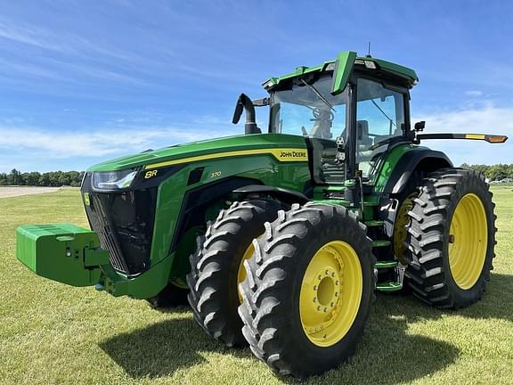 Image of John Deere 8R 370 Primary image