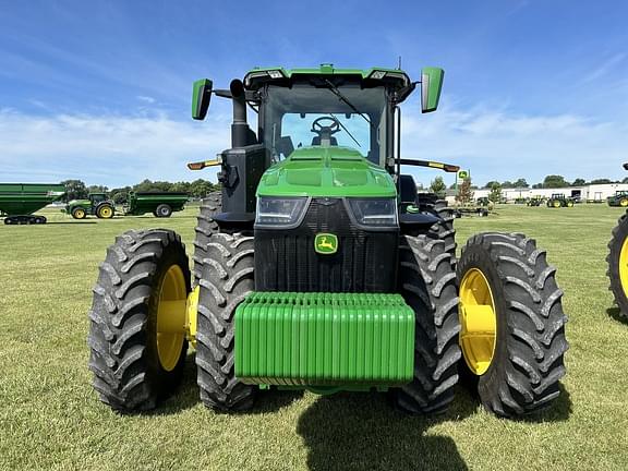 Image of John Deere 8R 370 equipment image 1