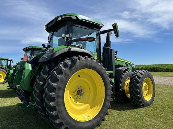 Image of John Deere 8R 370 equipment image 3