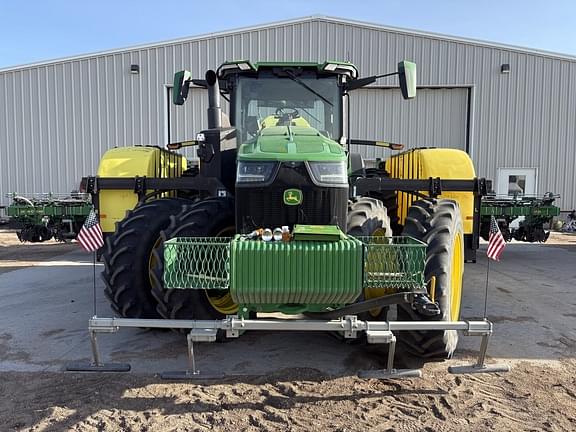 Image of John Deere 8R 370 equipment image 1