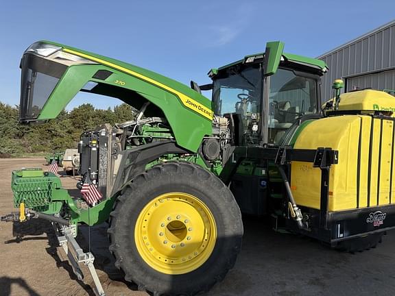Image of John Deere 8R 370 equipment image 3