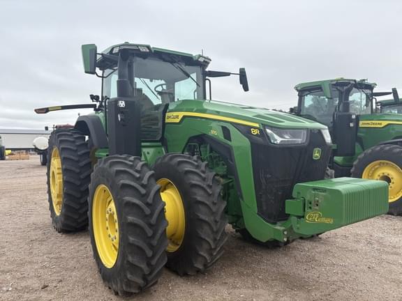Image of John Deere 8R 370 Primary image