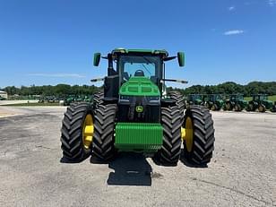 Main image John Deere 8R 370 3