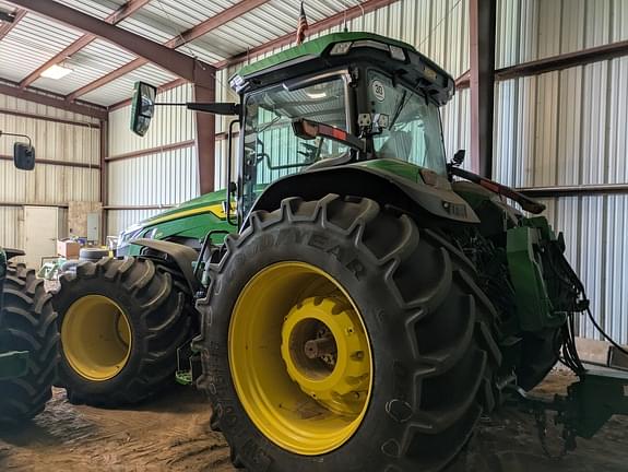 Image of John Deere 8R 370 equipment image 1