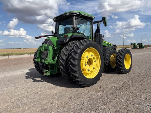 Image of John Deere 8R 370 equipment image 4