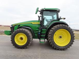 Main image John Deere 8R 370 1