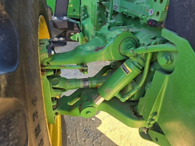 Image of John Deere 8R 370 equipment image 4
