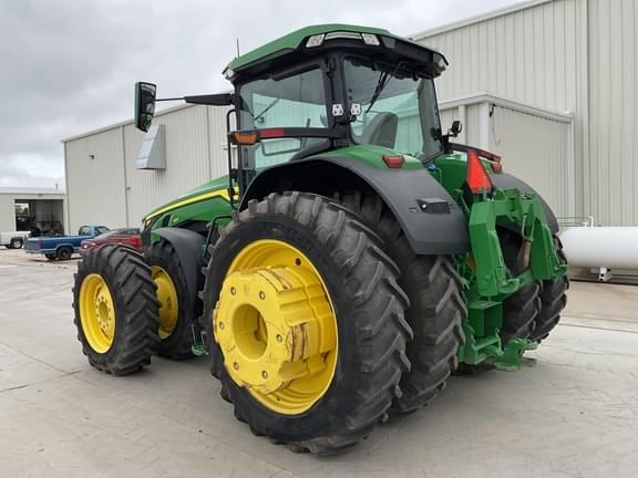Image of John Deere 8R 410 equipment image 2