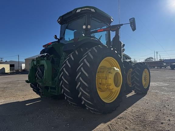 Image of John Deere 8R 410 equipment image 4