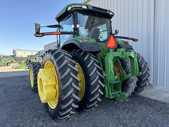 Image of John Deere 8R 410 equipment image 2