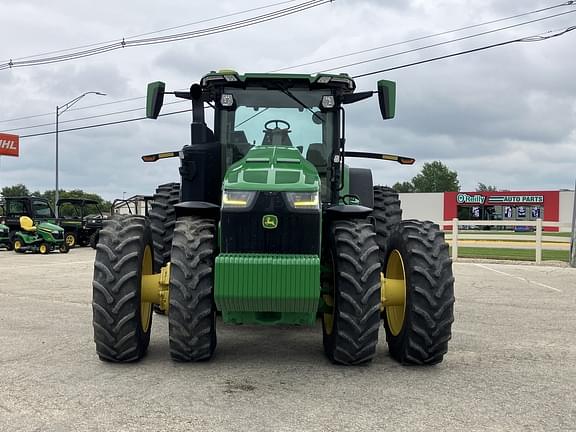 Image of John Deere 8R 410 equipment image 4