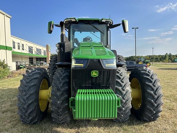 Image of John Deere 8R 410 equipment image 2