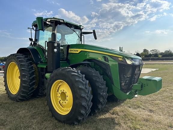 Image of John Deere 8R 410 equipment image 3