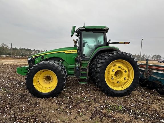 Image of John Deere 8R 410 equipment image 2