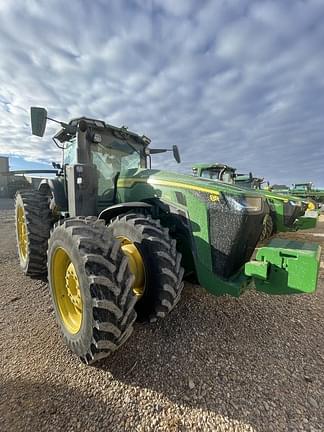 Image of John Deere 8R 410 equipment image 4