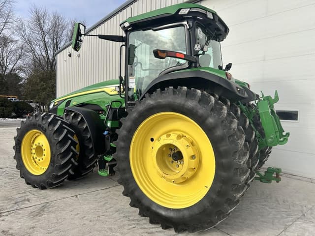 Image of John Deere 8R 410 equipment image 4