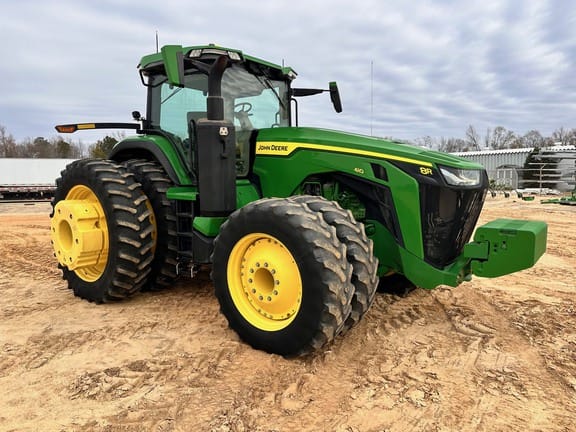 2020 John Deere 8R 410 Equipment Image0